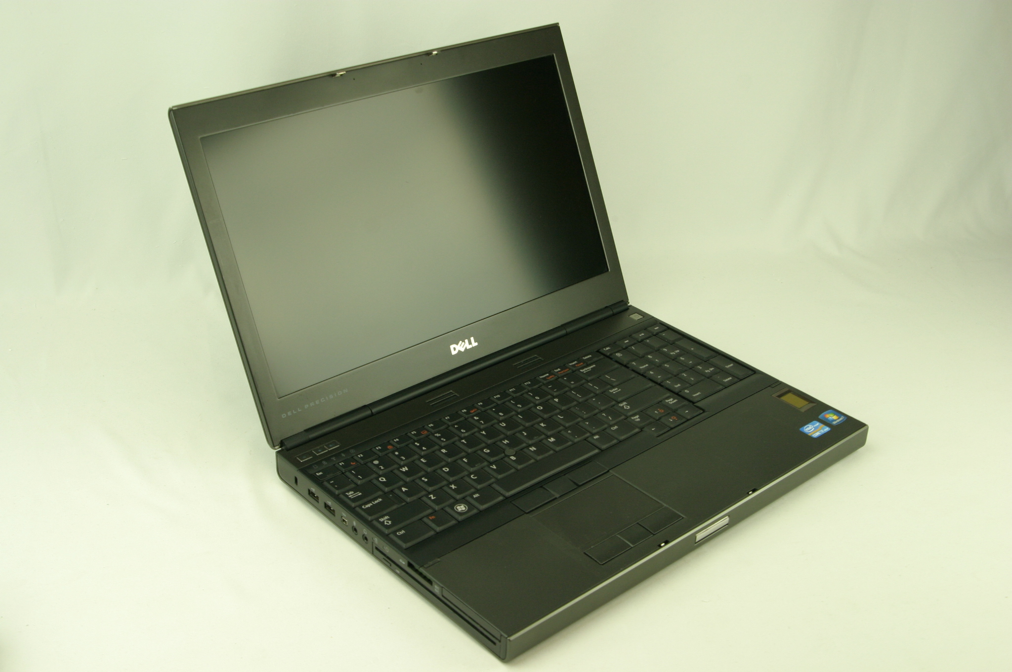 Dell Precision M4600 mobile workstation
i7-2820QM 2.3Ghz quad-core cpu
8Gb DDR3
DVDRW
320Gb Hard drive
Windows Pro 64bit
sku: DS82MQ1